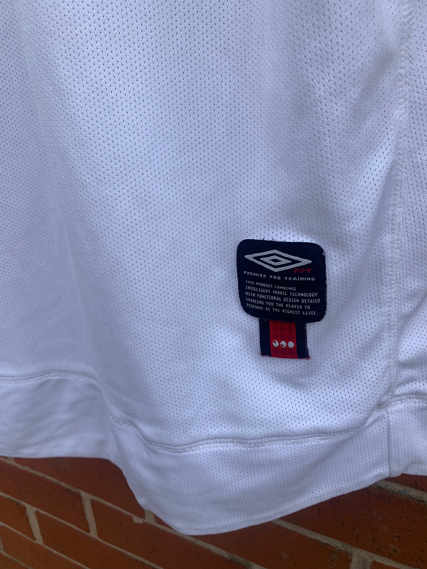 2002 ENGLAND TRAINING SHIRT