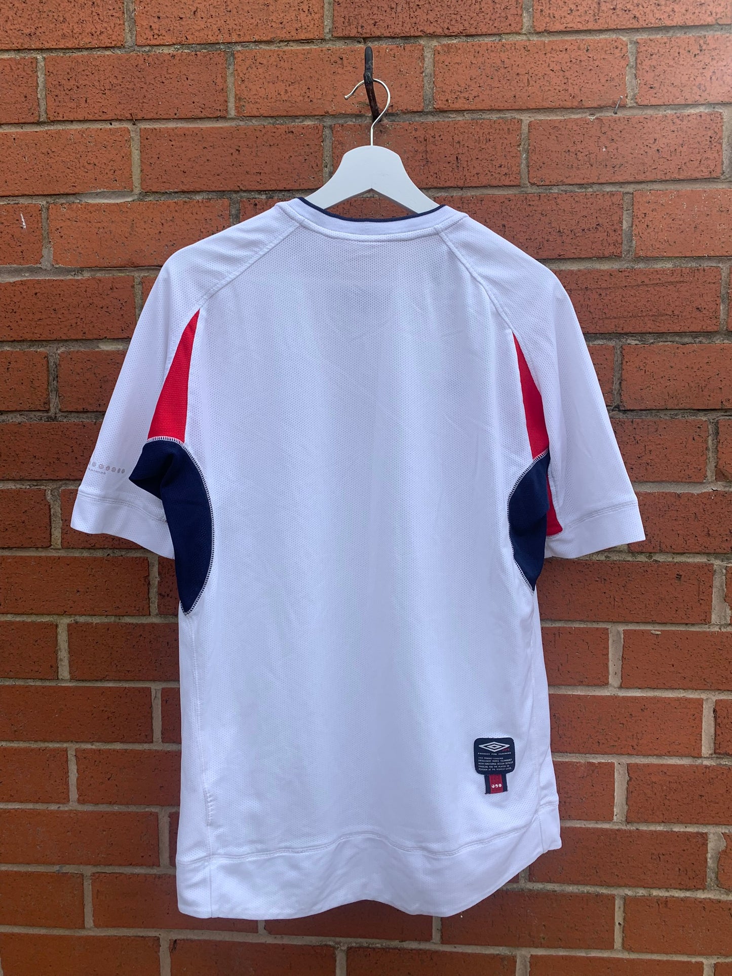 2002 ENGLAND TRAINING SHIRT